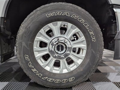 2022 Ford Super Duty F-350 SRW XL