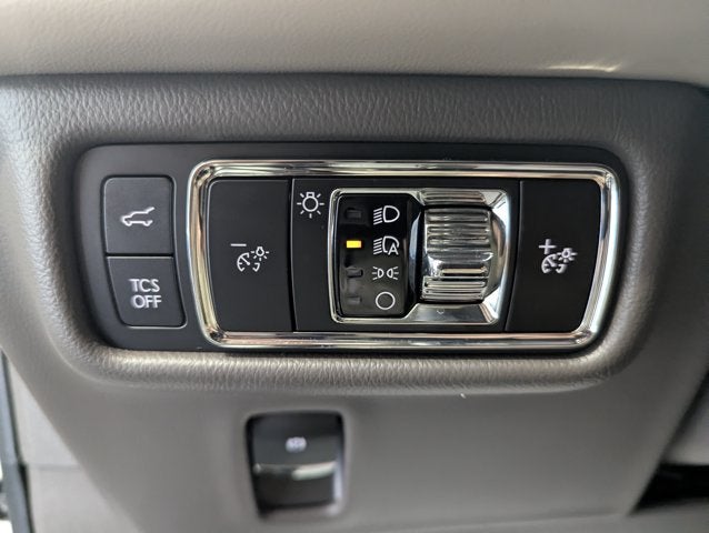 2023 Lincoln Nautilus Standard AWD