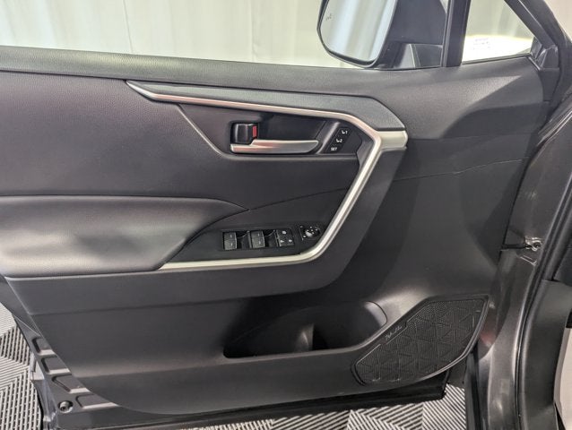 2025 Toyota RAV4 XLE Premium AWD