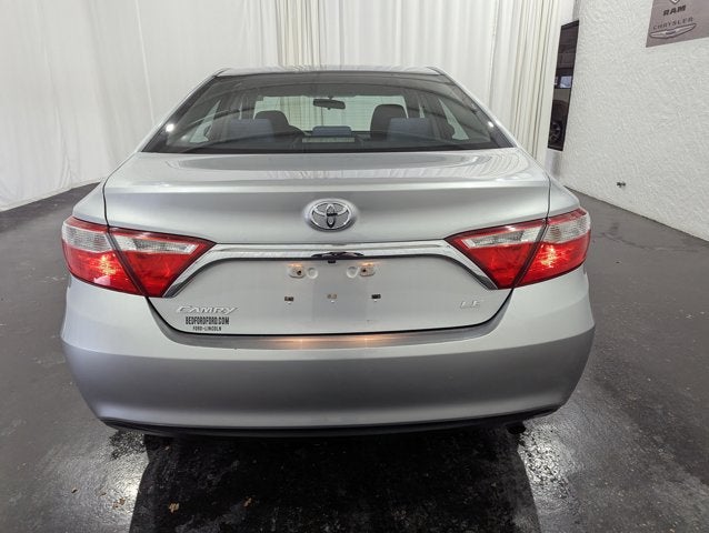 2016 Toyota Camry LE