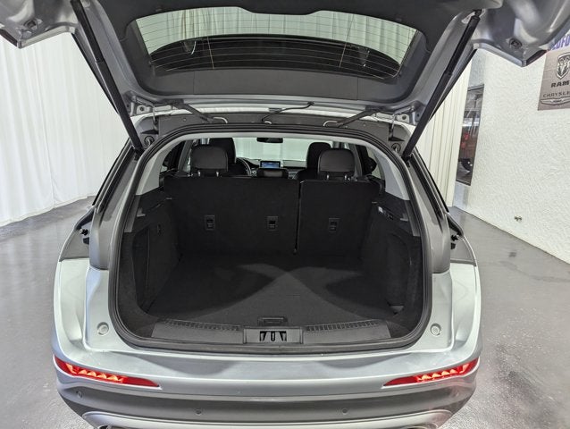 2022 Lincoln Corsair Standard AWD