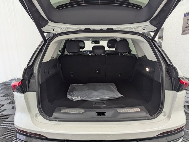 2026 Lincoln Nautilus Premiere AWD