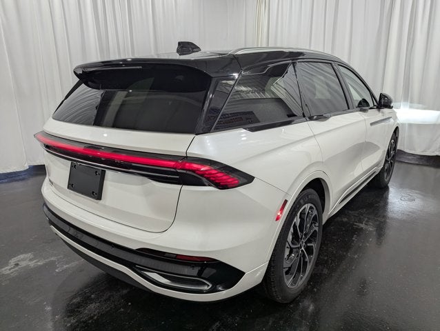 2026 Lincoln Nautilus Reserve AWD