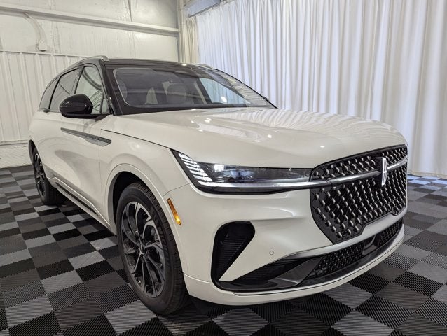 2026 Lincoln Nautilus Reserve AWD