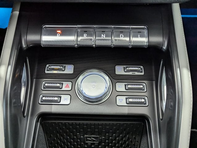 2025 Lincoln Nautilus Reserve AWD