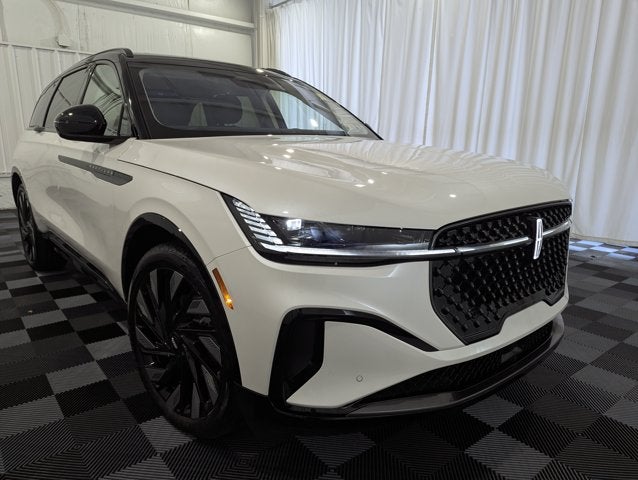 2026 Lincoln Nautilus Reserve AWD