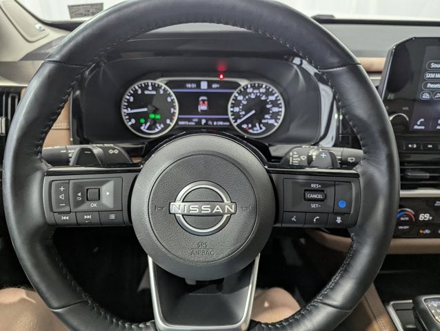 2022 Nissan Pathfinder Platinum 4x4