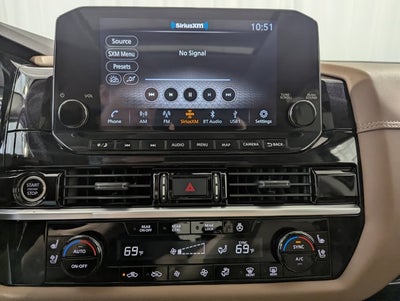 2022 Nissan Pathfinder Platinum 4x4