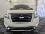 2022 Nissan Pathfinder Platinum 4x4