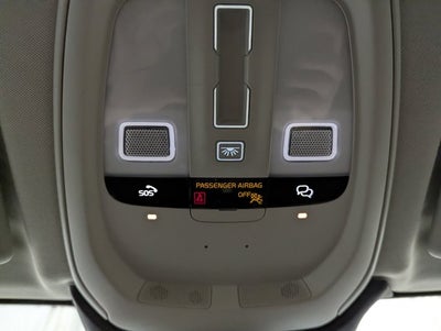 2023 Volvo XC60 Ultimate Dark Theme AWD