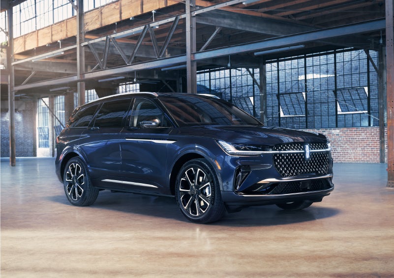 A 2024 Lincoln Nautilus® SUV is parked in an industrial space. | Bedford Lincoln PA in Bedford PA