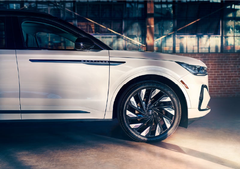 The wheels of the available Jet Appearance Package are highlighted. | Bedford Lincoln PA in Bedford PA