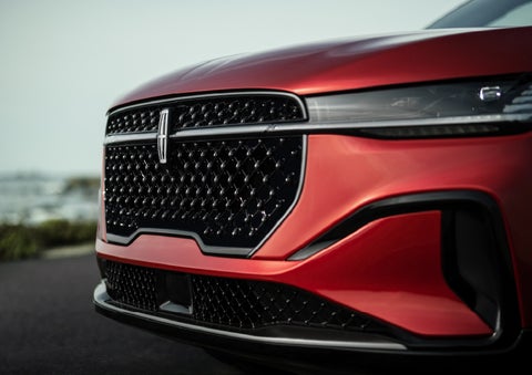 The sleek grille of a 2026 Lincoln Nautilus® SUV with the available Jet Appearance Package makes a bold statement. | Bedford Lincoln PA in Bedford PA