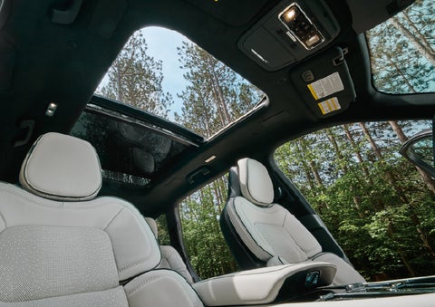 The front seats of a 2027 Lincoln Aviator® Black Label™ SUV | Bedford Lincoln PA in Bedford PA